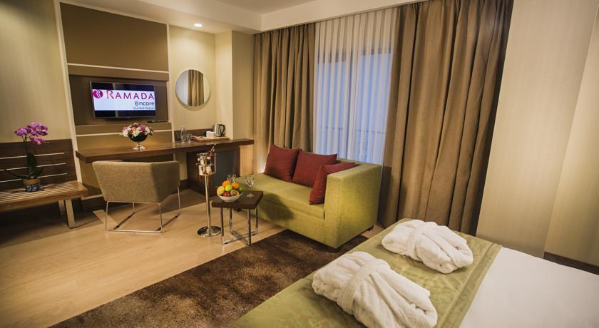 Hotel Ramada By Wyndham Istanbul Florya Exterior foto