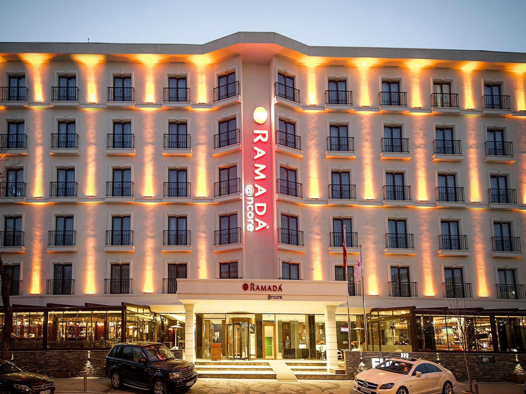 Hotel Ramada By Wyndham Istanbul Florya Exterior foto