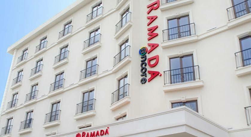 Hotel Ramada By Wyndham Istanbul Florya Exterior foto